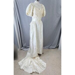 Alfred Angelo Vintage 80s Ivory Satin Lace Bridal Gown Puff Sleeve AS IS 6/8
